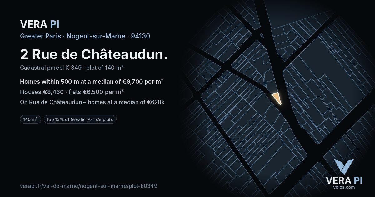 2 Rue de Châteaudun, Nogent-sur-Marne at night – the plot lit, the parcels around coloured by the prices near them