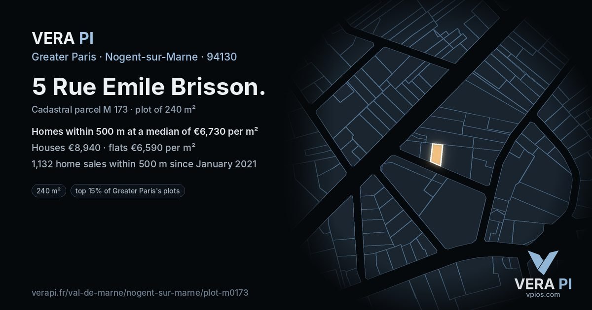 5 Rue Emile Brisson, Nogent-sur-Marne at night – the plot lit, the parcels around coloured by the prices near them