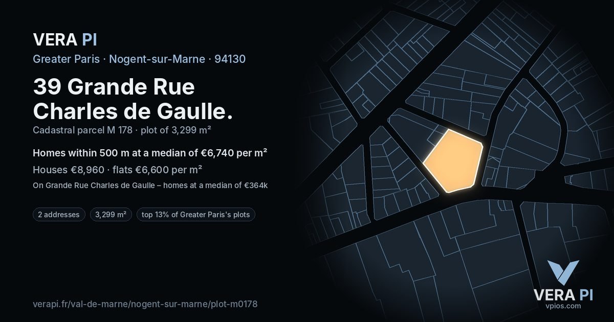 39 Grande Rue Charles de Gaulle, Nogent-sur-Marne at night – the plot lit, the parcels around coloured by the prices near them