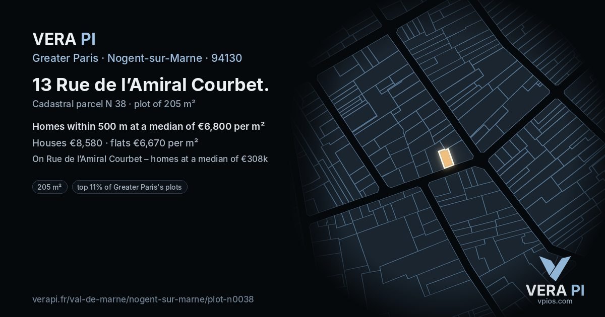 13 Rue de l’Amiral Courbet, Nogent-sur-Marne at night – the plot lit, the parcels around coloured by the prices near them