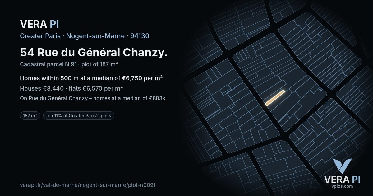 54 Rue du Général Chanzy, Nogent-sur-Marne at night – the plot lit, the parcels around coloured by the prices near them