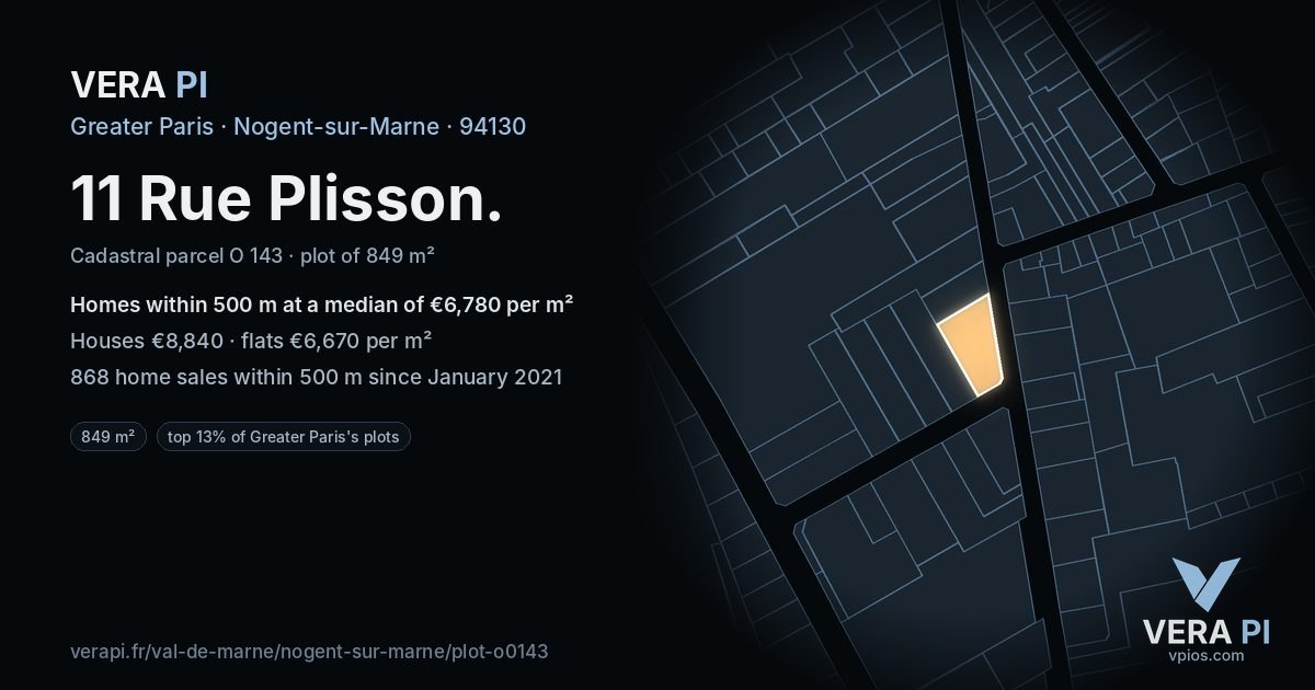 11 Rue Plisson, Nogent-sur-Marne at night – the plot lit, the parcels around coloured by the prices near them