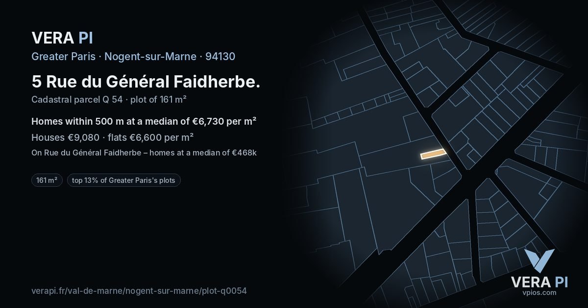 5 Rue du Général Faidherbe, Nogent-sur-Marne at night – the plot lit, the parcels around coloured by the prices near them
