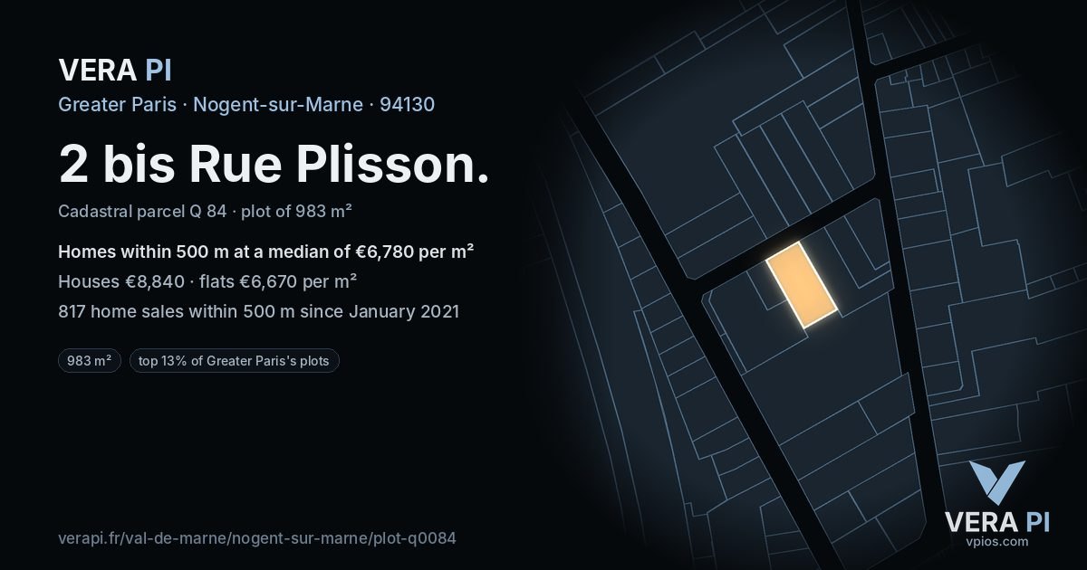 2 bis Rue Plisson, Nogent-sur-Marne at night – the plot lit, the parcels around coloured by the prices near them
