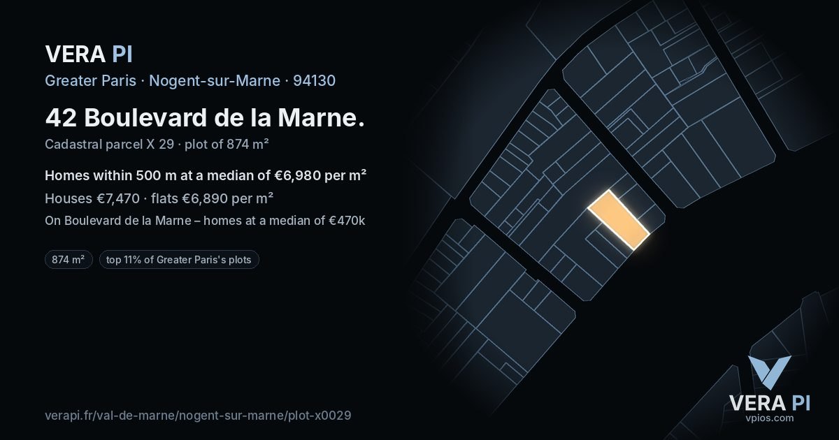 42 Boulevard de la Marne, Nogent-sur-Marne at night – the plot lit, the parcels around coloured by the prices near them