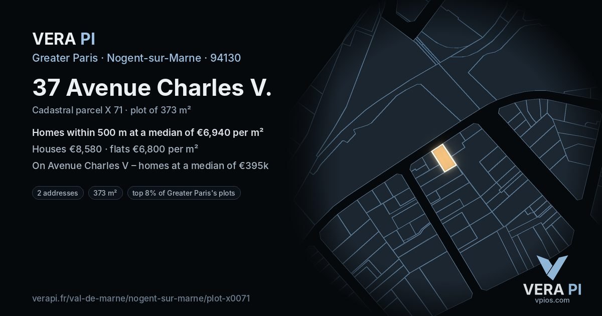 37 Avenue Charles V, Nogent-sur-Marne at night – the plot lit, the parcels around coloured by the prices near them