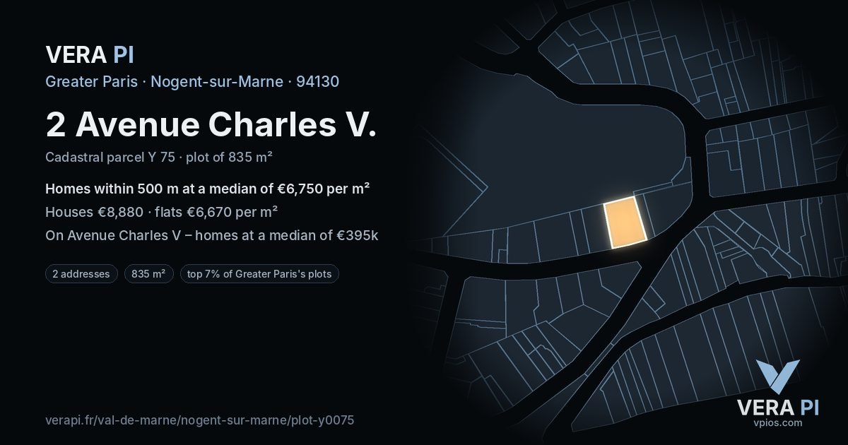 2 Avenue Charles V, Nogent-sur-Marne at night – the plot lit, the parcels around coloured by the prices near them