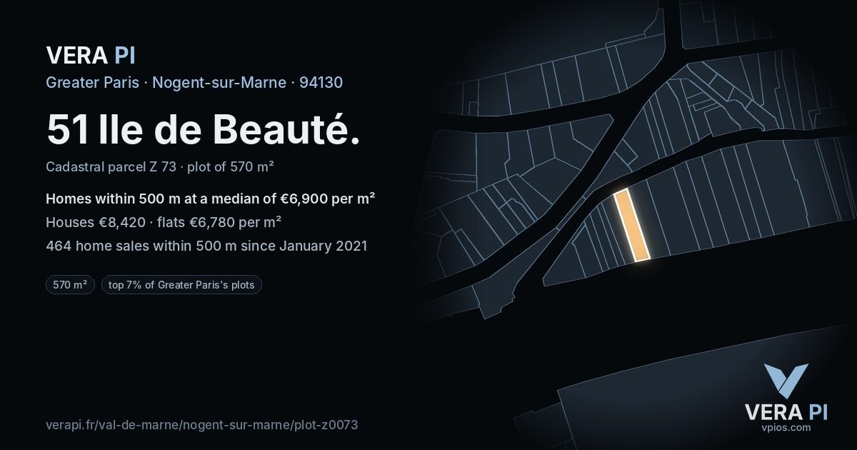 51 Ile de Beauté, Nogent-sur-Marne at night – the plot lit, the parcels around coloured by the prices near them