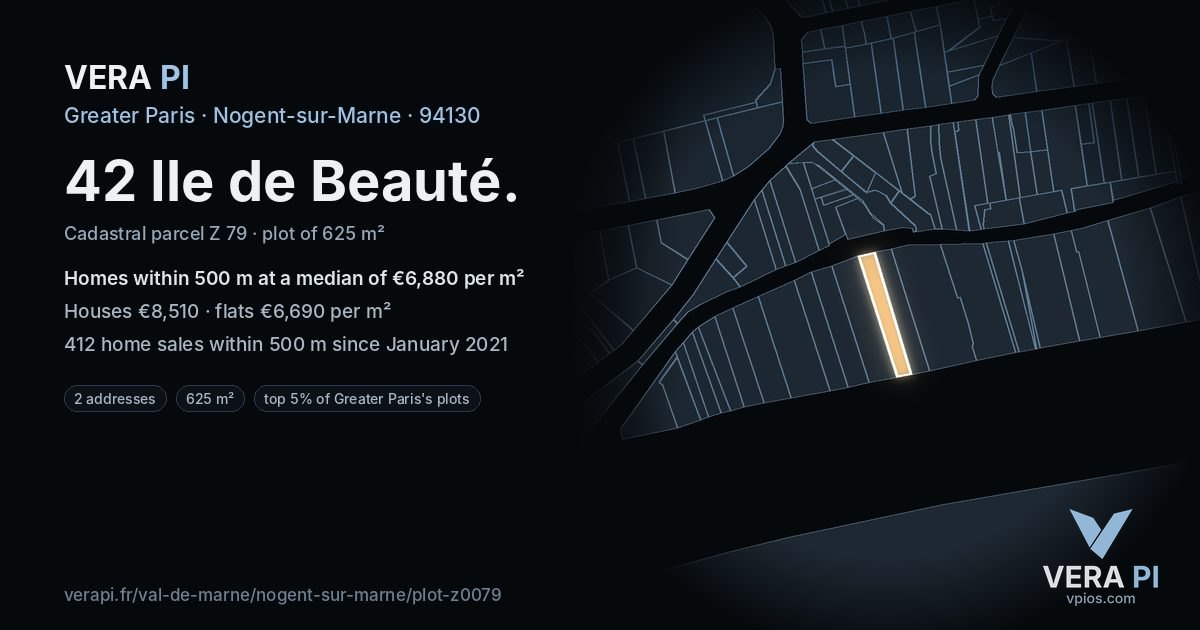 42 Ile de Beauté, Nogent-sur-Marne at night – the plot lit, the parcels around coloured by the prices near them
