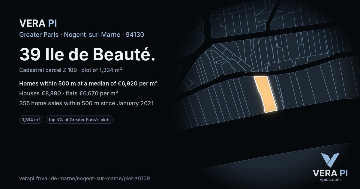 39 Ile de Beauté, Nogent-sur-Marne at night – the plot lit, the parcels around coloured by the prices near them