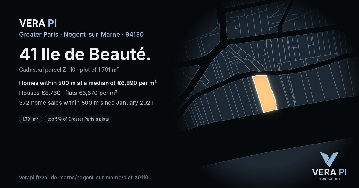 41 Ile de Beauté, Nogent-sur-Marne at night – the plot lit, the parcels around coloured by the prices near them