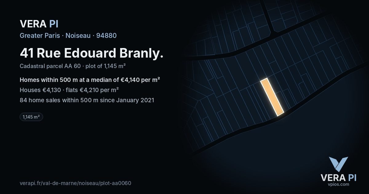 41 Rue Edouard Branly, Noiseau at night – the plot lit, the parcels around coloured by the prices near them