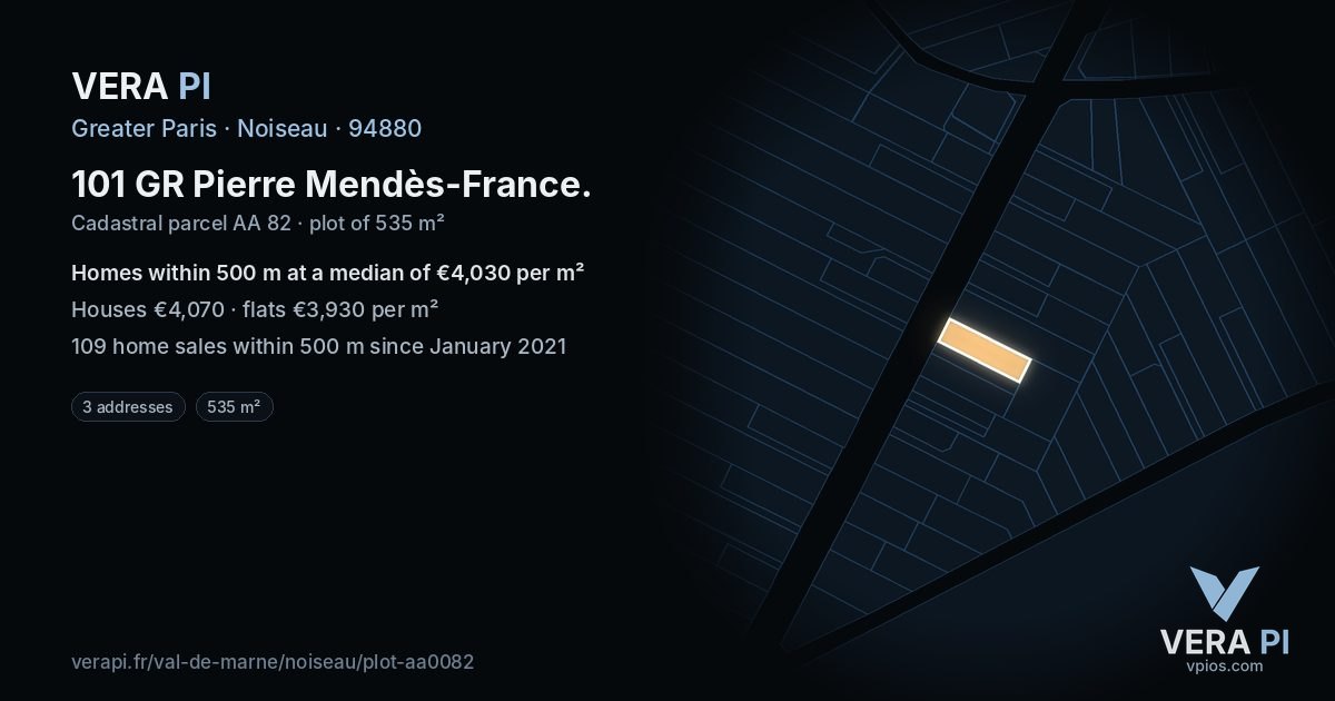 101 GR Pierre Mendès-France, Noiseau at night – the plot lit, the parcels around coloured by the prices near them