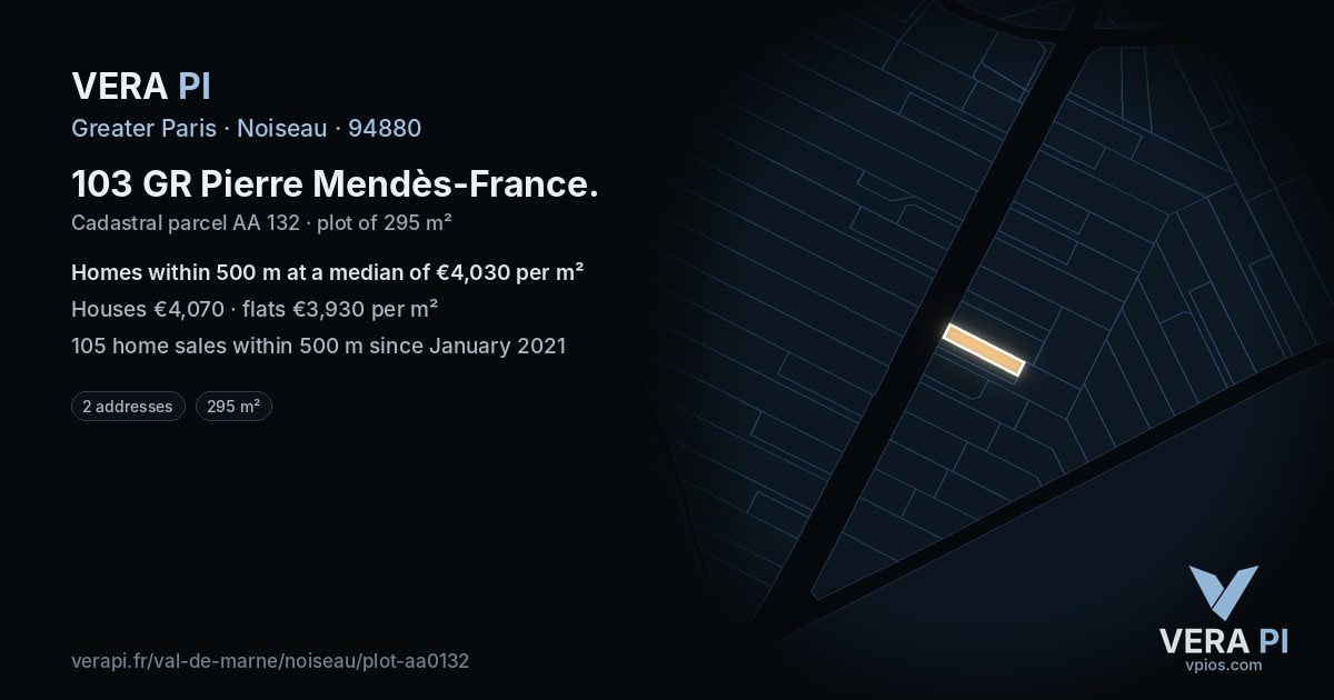 103 GR Pierre Mendès-France, Noiseau at night – the plot lit, the parcels around coloured by the prices near them