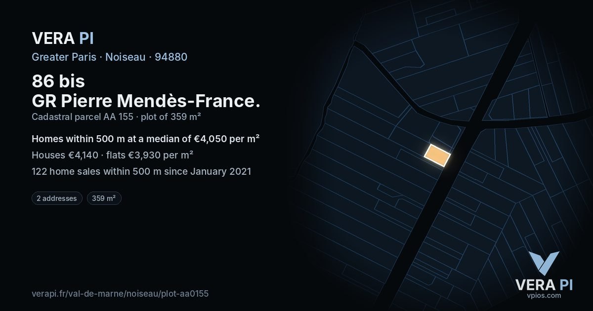 86 bis GR Pierre Mendès-France, Noiseau at night – the plot lit, the parcels around coloured by the prices near them