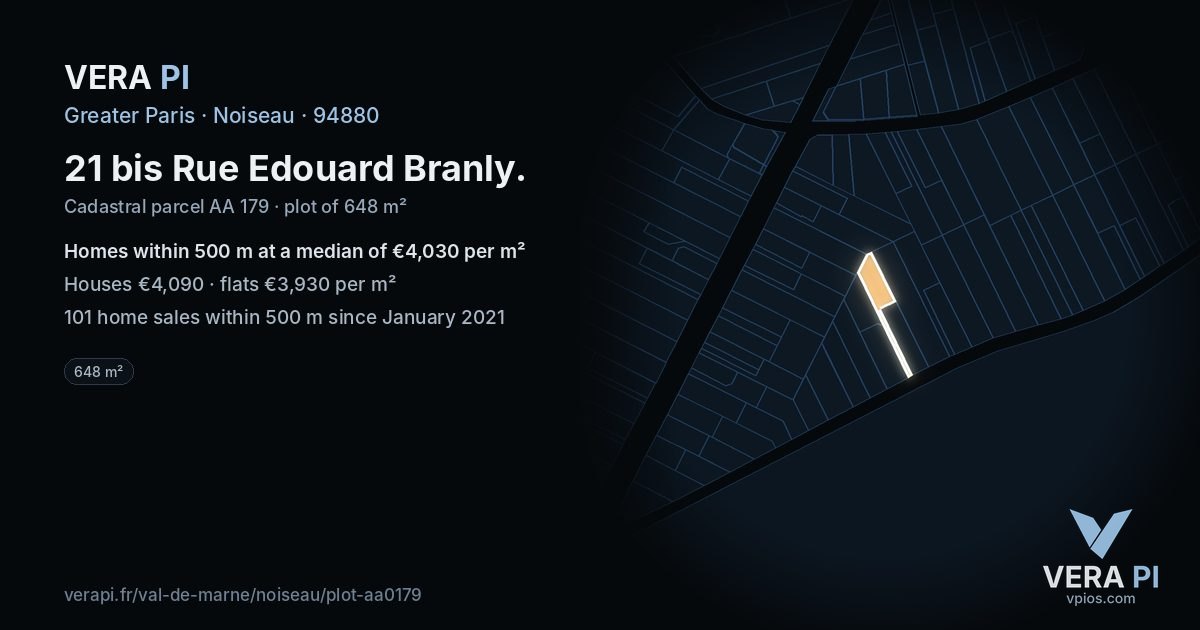 21 bis Rue Edouard Branly, Noiseau at night – the plot lit, the parcels around coloured by the prices near them