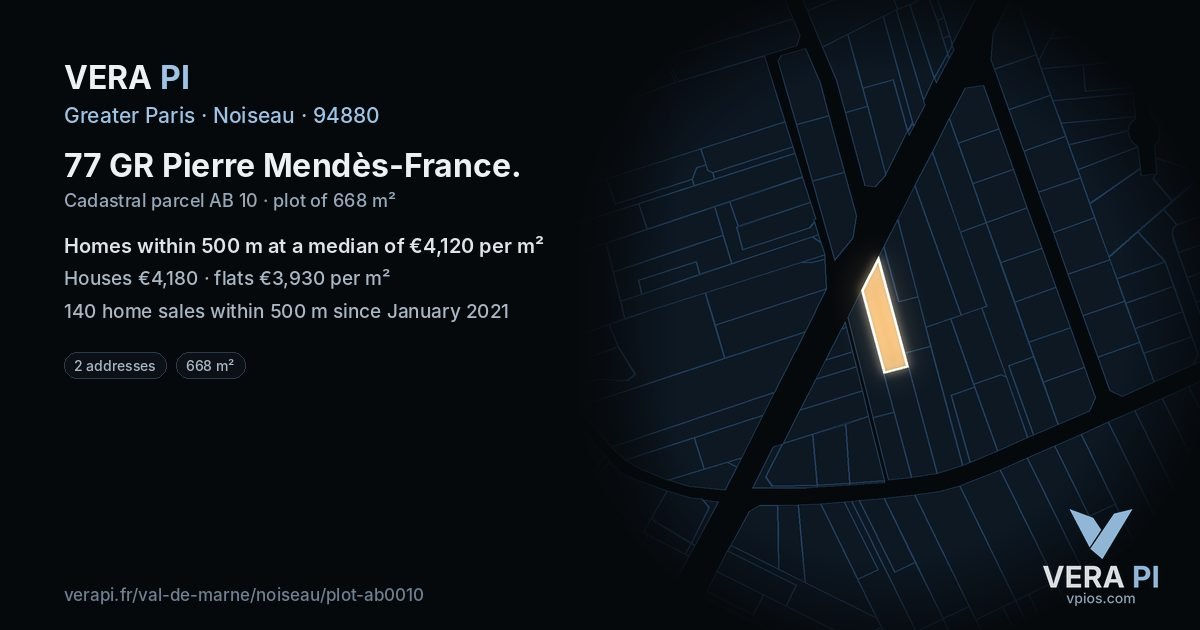 77 GR Pierre Mendès-France, Noiseau at night – the plot lit, the parcels around coloured by the prices near them