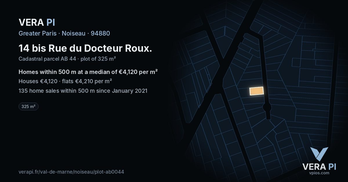 14 bis Rue du Docteur Roux, Noiseau at night – the plot lit, the parcels around coloured by the prices near them