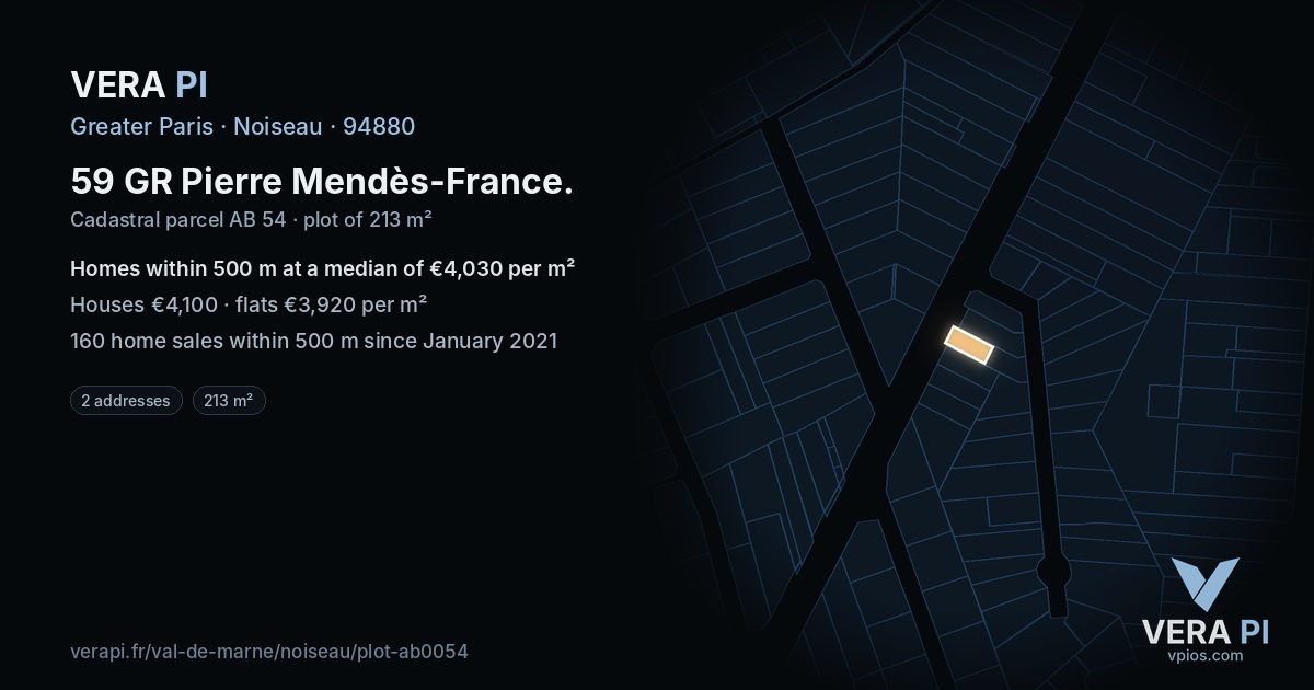 59 GR Pierre Mendès-France, Noiseau at night – the plot lit, the parcels around coloured by the prices near them