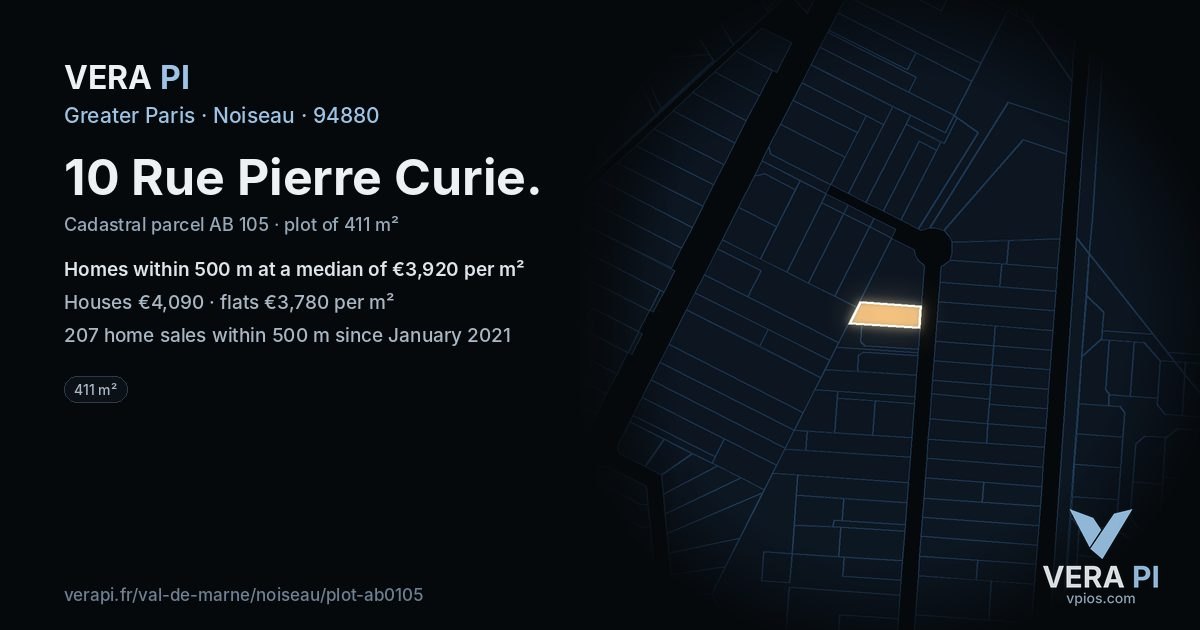 10 Rue Pierre Curie, Noiseau at night – the plot lit, the parcels around coloured by the prices near them