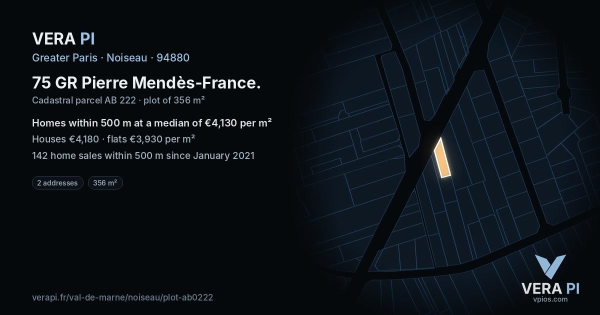 75 GR Pierre Mendès-France, Noiseau at night – the plot lit, the parcels around coloured by the prices near them
