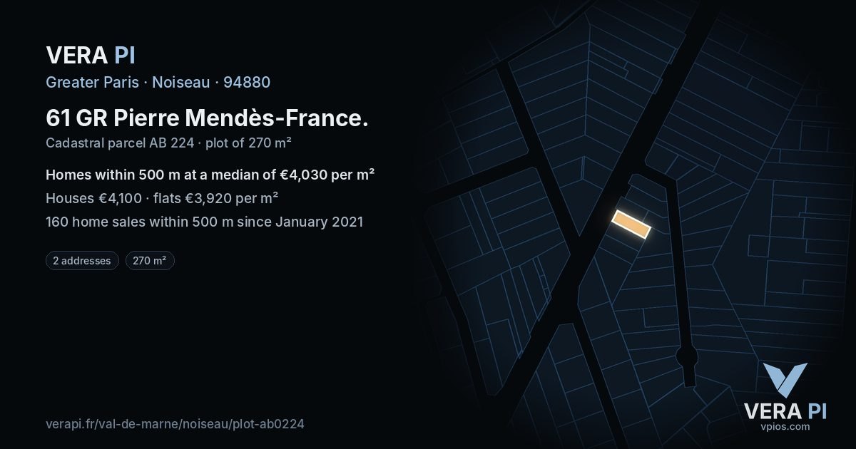 61 GR Pierre Mendès-France, Noiseau at night – the plot lit, the parcels around coloured by the prices near them