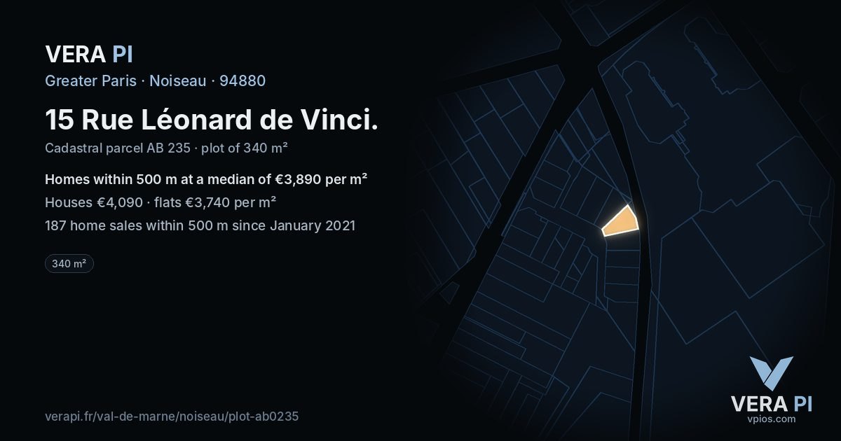15 Rue Léonard de Vinci, Noiseau at night – the plot lit, the parcels around coloured by the prices near them