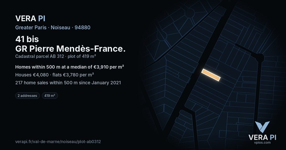 41 bis GR Pierre Mendès-France, Noiseau at night – the plot lit, the parcels around coloured by the prices near them
