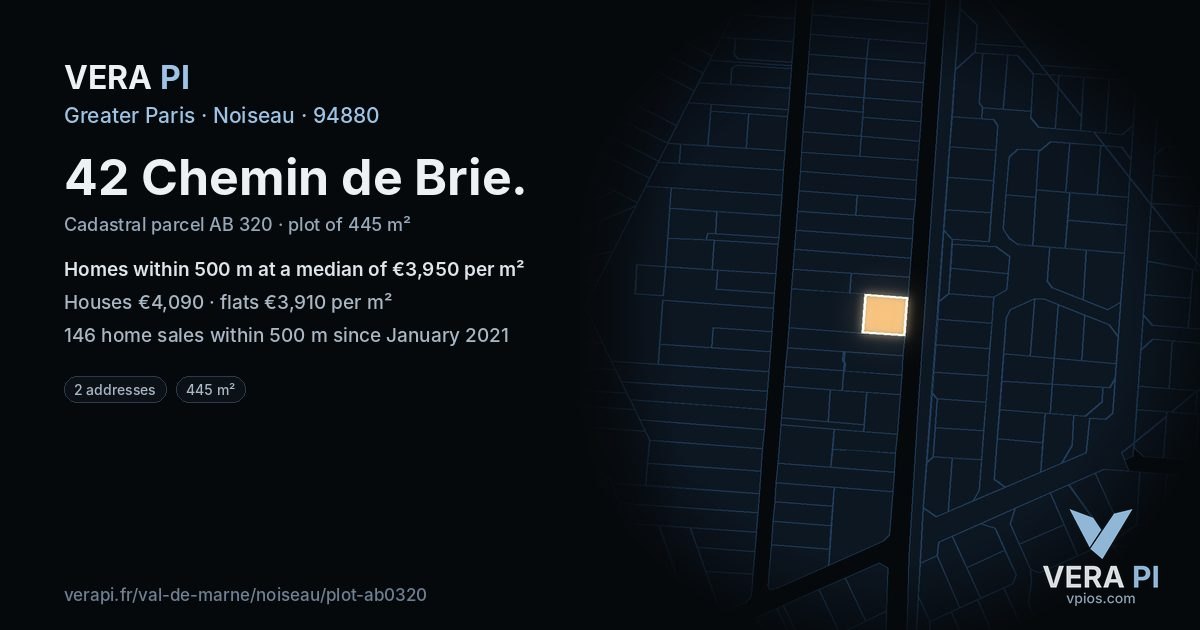 42 Chemin de Brie, Noiseau at night – the plot lit, the parcels around coloured by the prices near them