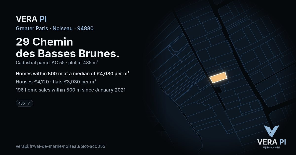 29 Chemin des Basses Brunes, Noiseau at night – the plot lit, the parcels around coloured by the prices near them