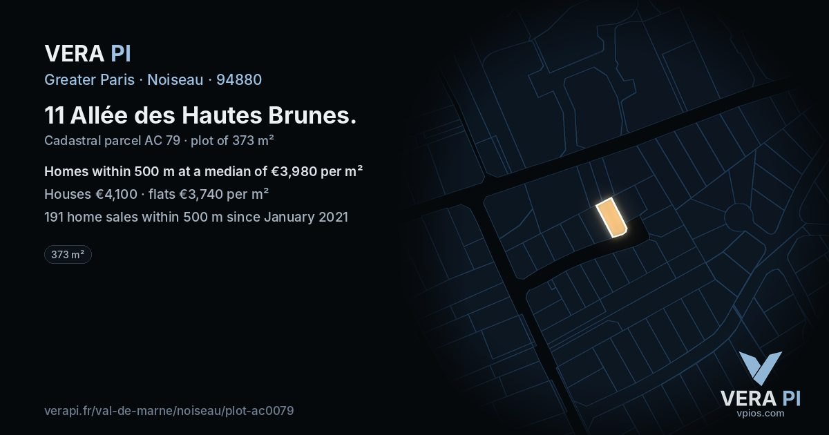 11 Allée des Hautes Brunes, Noiseau at night – the plot lit, the parcels around coloured by the prices near them