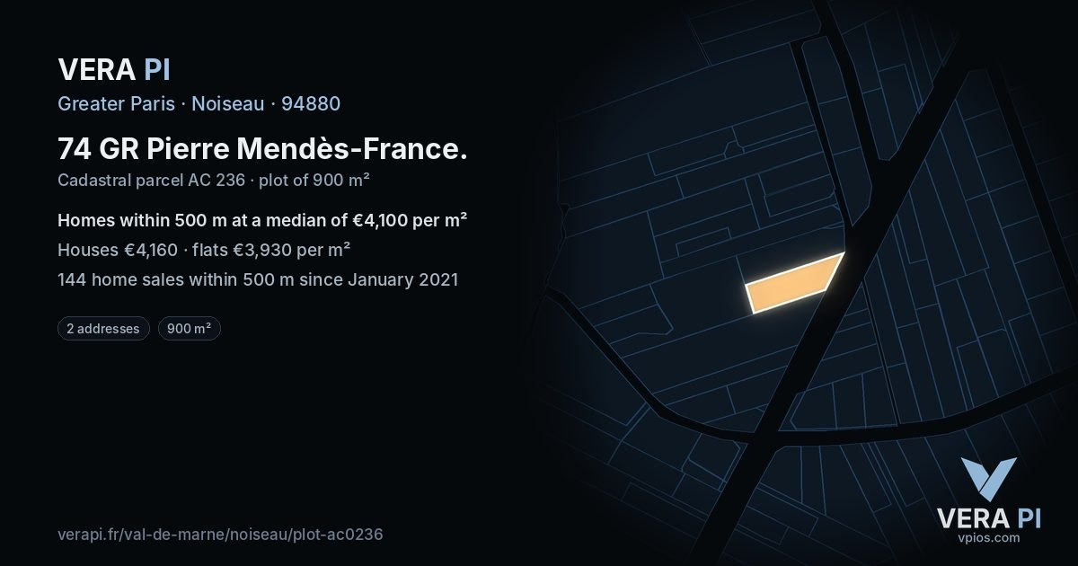 74 GR Pierre Mendès-France, Noiseau at night – the plot lit, the parcels around coloured by the prices near them