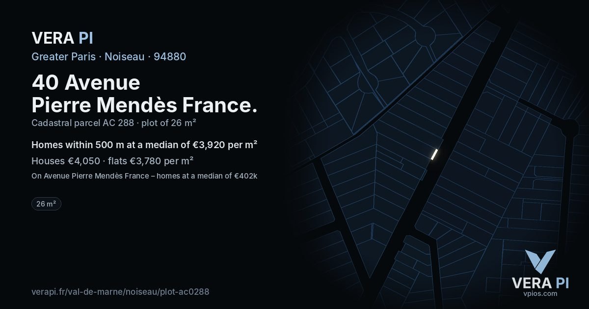 40 Avenue Pierre Mendès France, Noiseau at night – the plot lit, the parcels around coloured by the prices near them