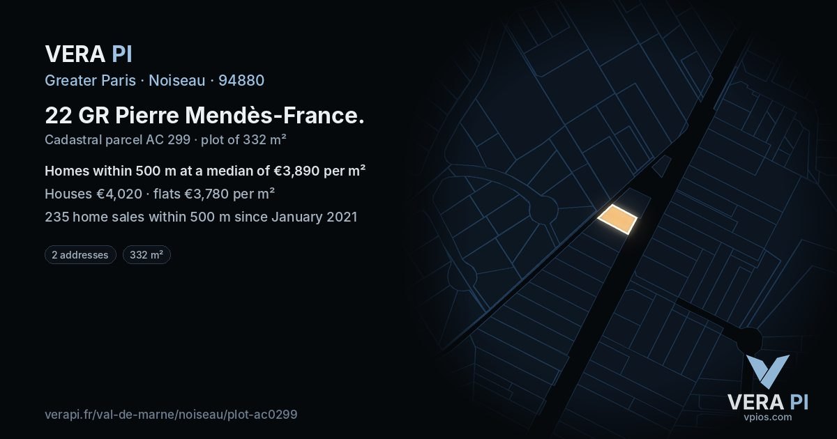 22 GR Pierre Mendès-France, Noiseau at night – the plot lit, the parcels around coloured by the prices near them