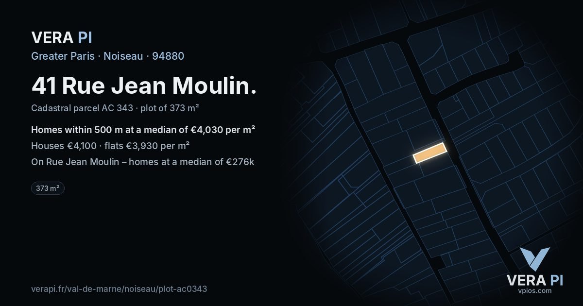 41 Rue Jean Moulin, Noiseau at night – the plot lit, the parcels around coloured by the prices near them