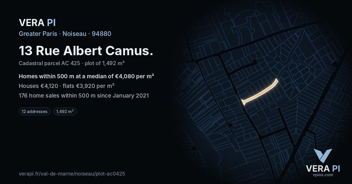 13 Rue Albert Camus, Noiseau at night – the plot lit, the parcels around coloured by the prices near them