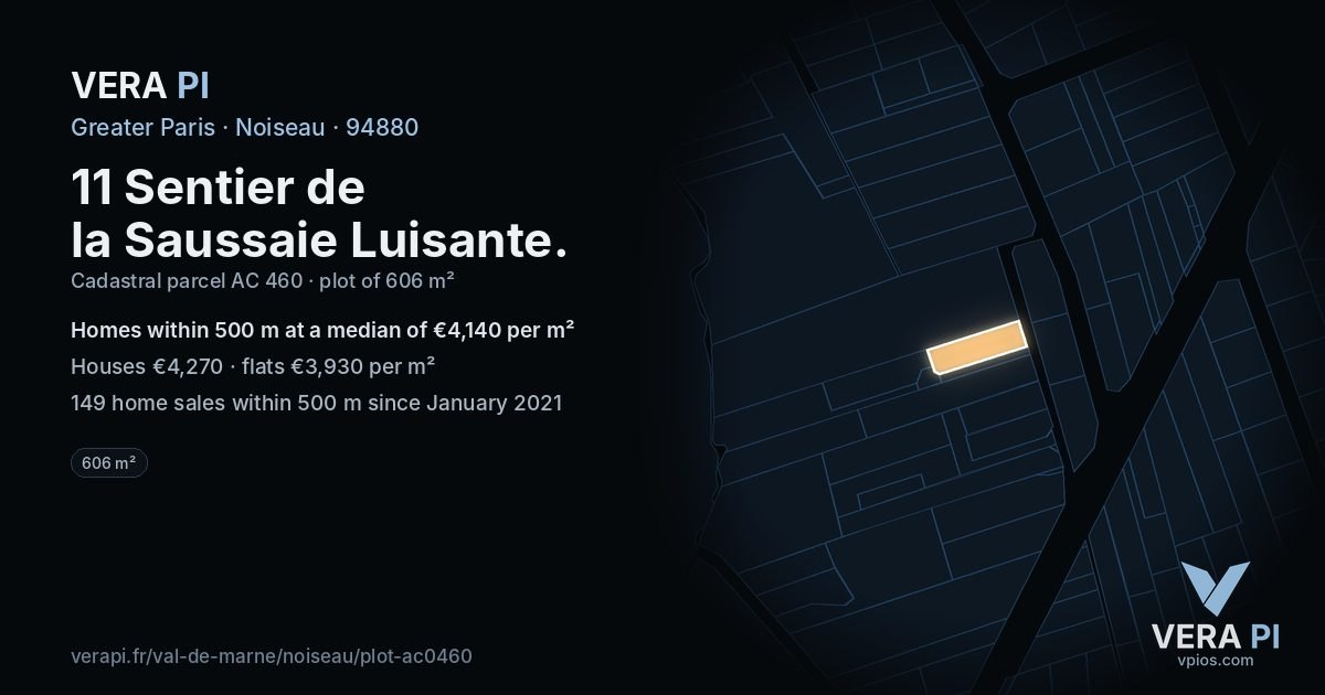 11 Sentier de la Saussaie Luisante, Noiseau at night – the plot lit, the parcels around coloured by the prices near them