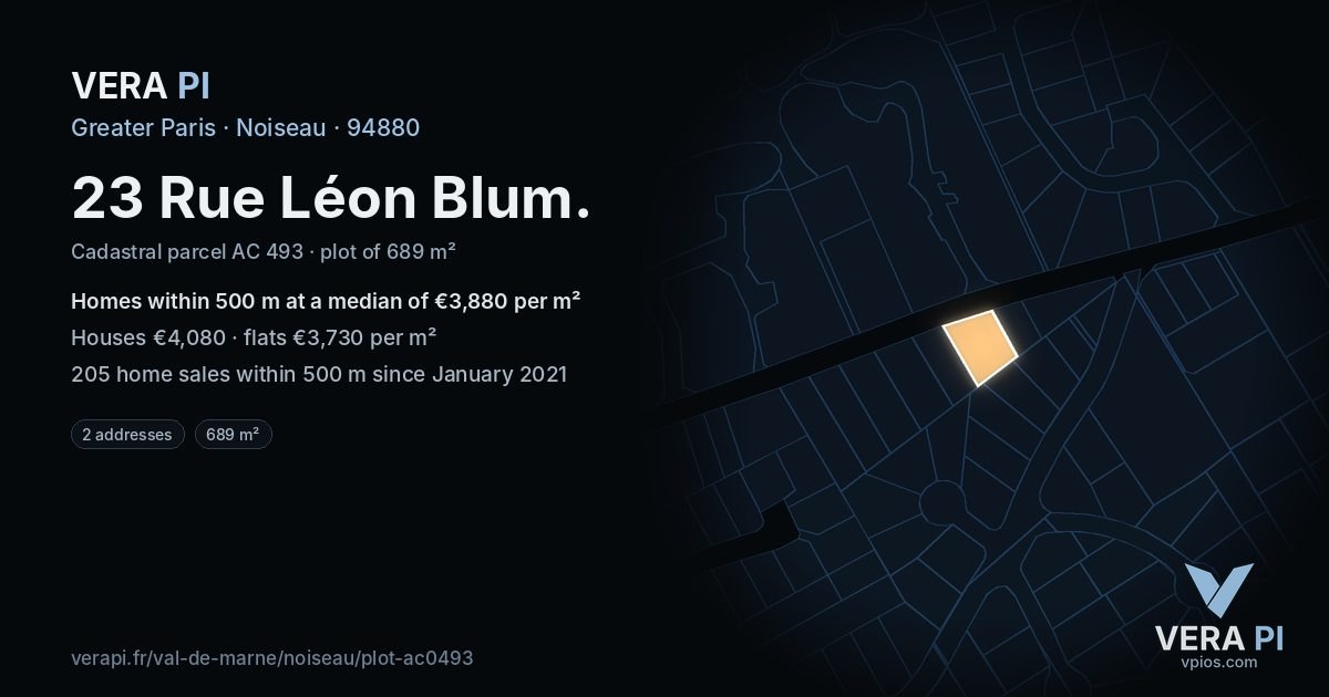 23 Rue Léon Blum, Noiseau at night – the plot lit, the parcels around coloured by the prices near them