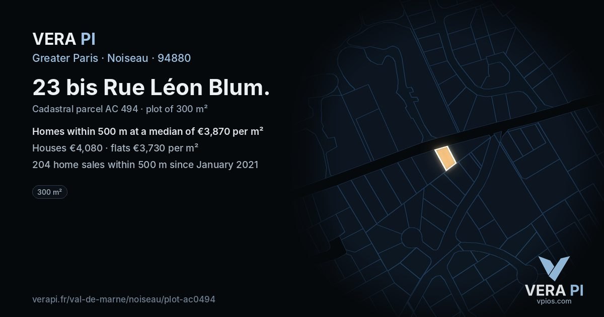 23 bis Rue Léon Blum, Noiseau at night – the plot lit, the parcels around coloured by the prices near them