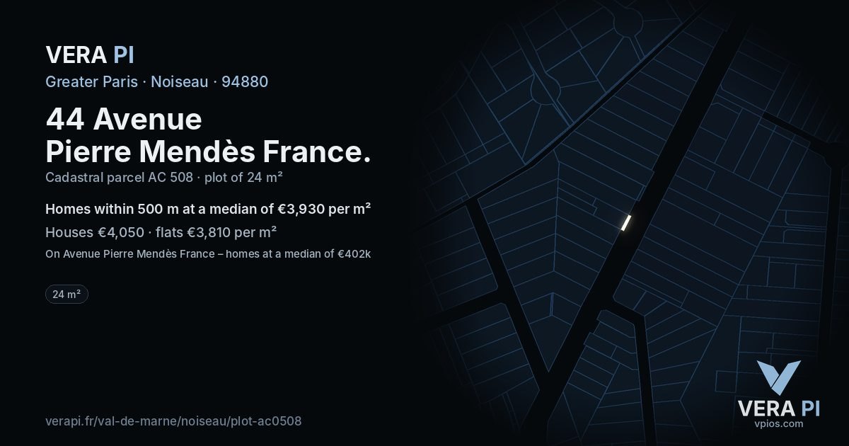 44 Avenue Pierre Mendès France, Noiseau at night – the plot lit, the parcels around coloured by the prices near them