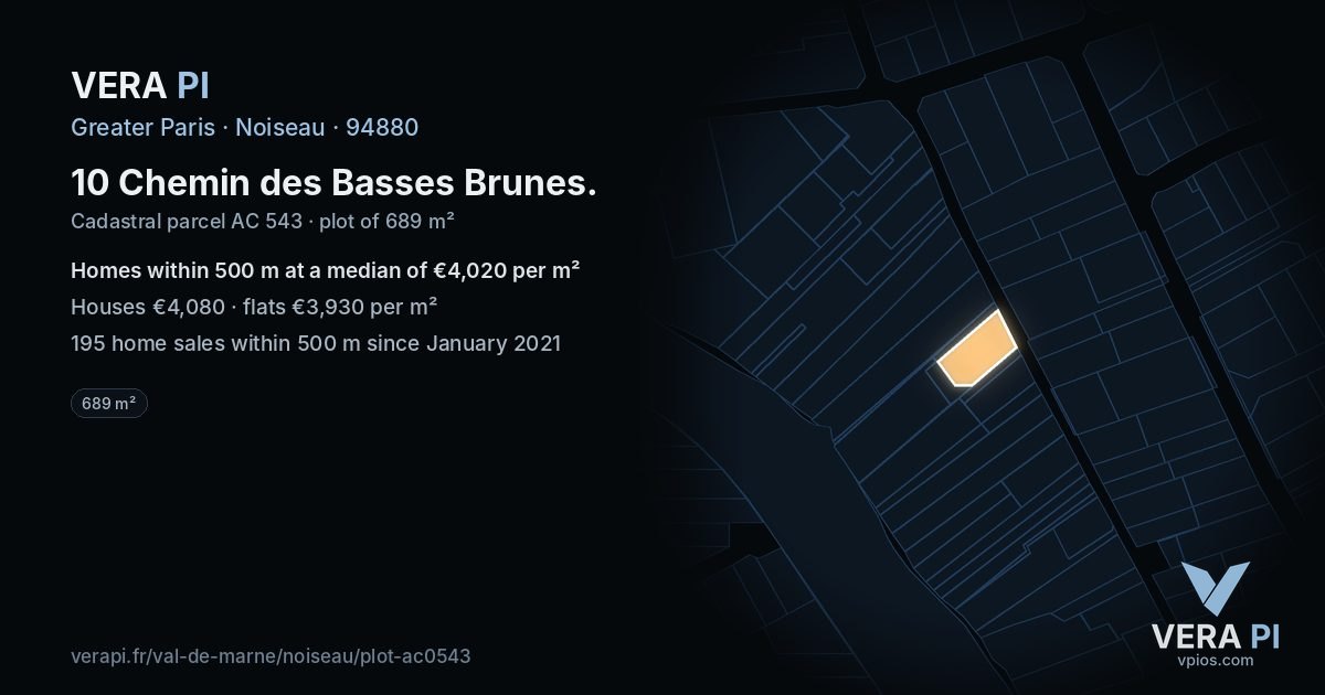 10 Chemin des Basses Brunes, Noiseau at night – the plot lit, the parcels around coloured by the prices near them