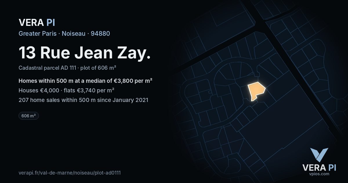 13 Rue Jean Zay, Noiseau at night – the plot lit, the parcels around coloured by the prices near them