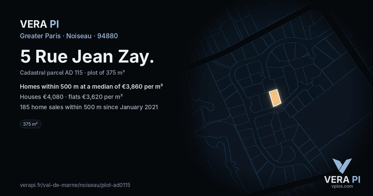5 Rue Jean Zay, Noiseau at night – the plot lit, the parcels around coloured by the prices near them
