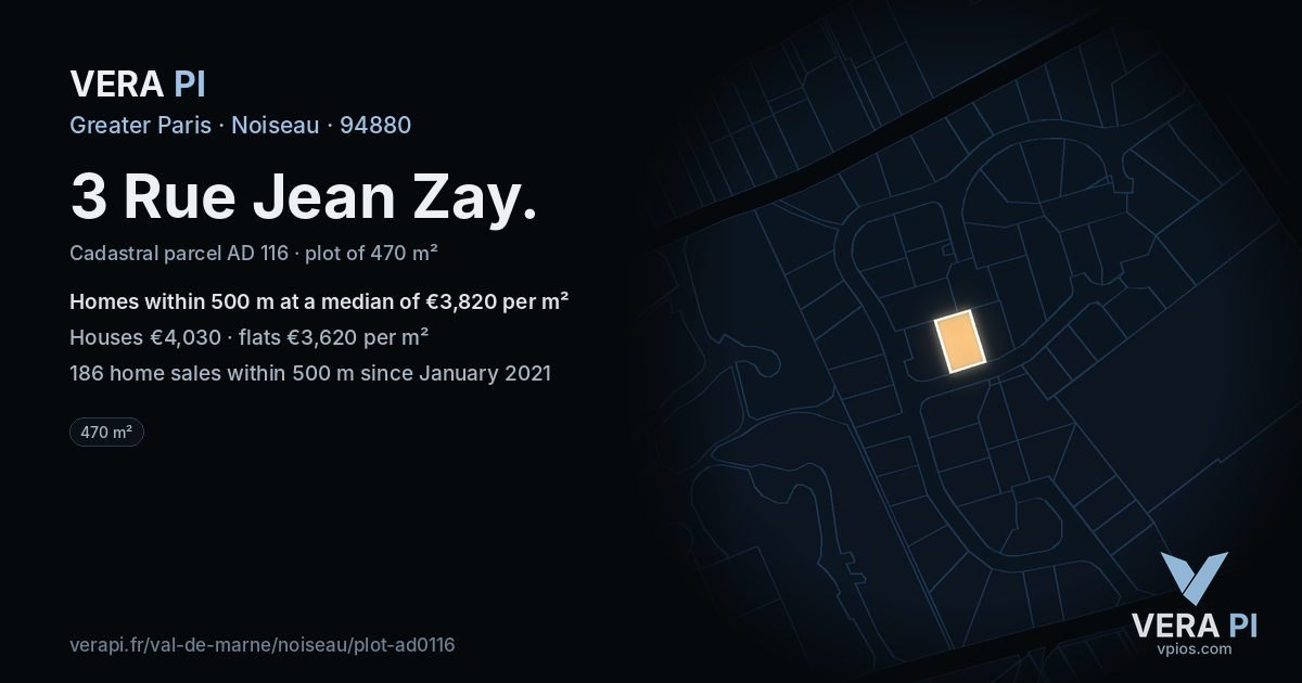 3 Rue Jean Zay, Noiseau at night – the plot lit, the parcels around coloured by the prices near them