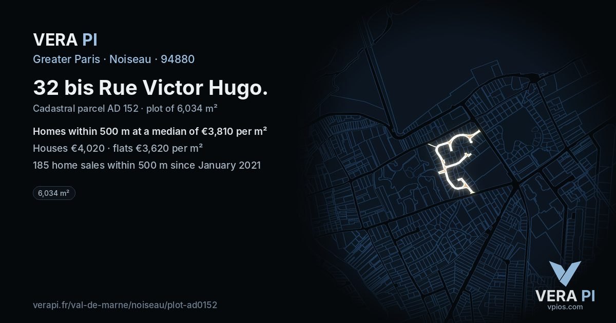 32 bis Rue Victor Hugo, Noiseau at night – the plot lit, the parcels around coloured by the prices near them