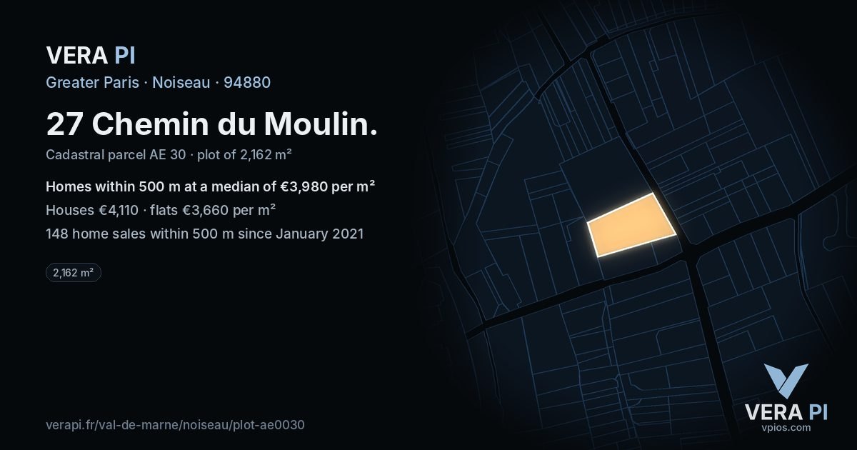 27 Chemin du Moulin, Noiseau at night – the plot lit, the parcels around coloured by the prices near them