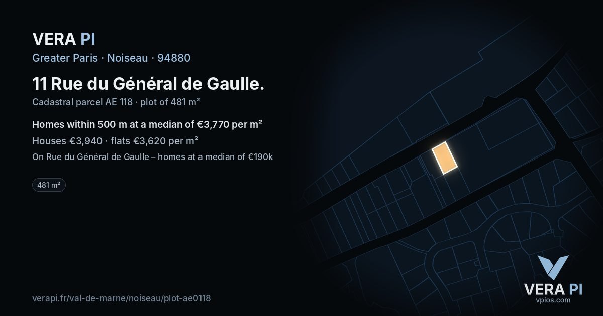 11 Rue du Général de Gaulle, Noiseau at night – the plot lit, the parcels around coloured by the prices near them