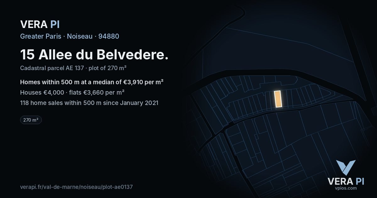 15 Allee du Belvedere, Noiseau at night – the plot lit, the parcels around coloured by the prices near them