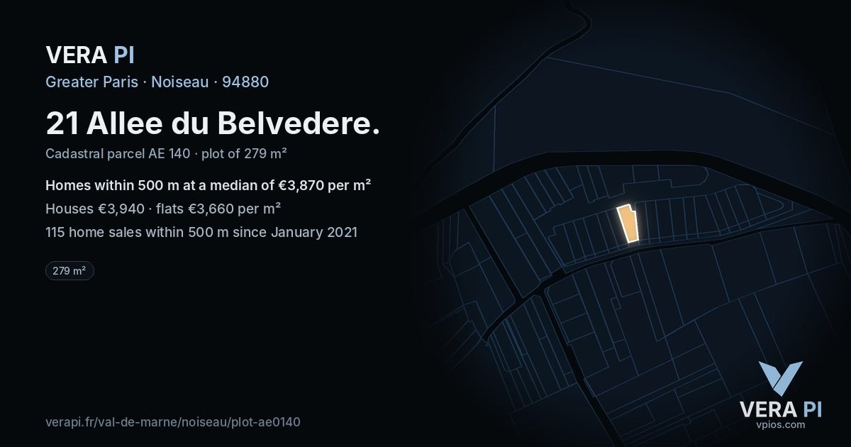 21 Allee du Belvedere, Noiseau at night – the plot lit, the parcels around coloured by the prices near them