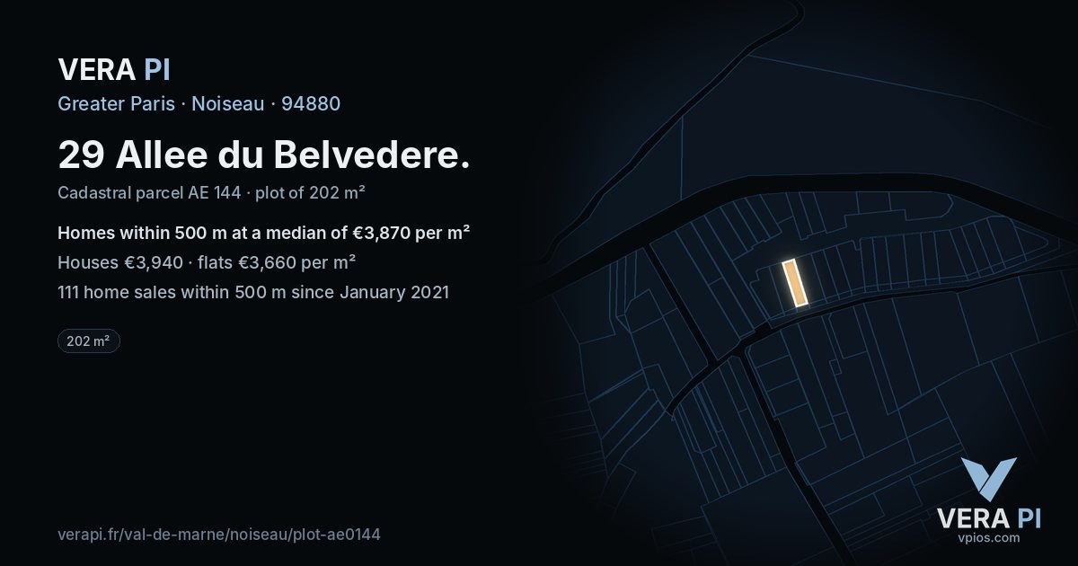 29 Allee du Belvedere, Noiseau at night – the plot lit, the parcels around coloured by the prices near them